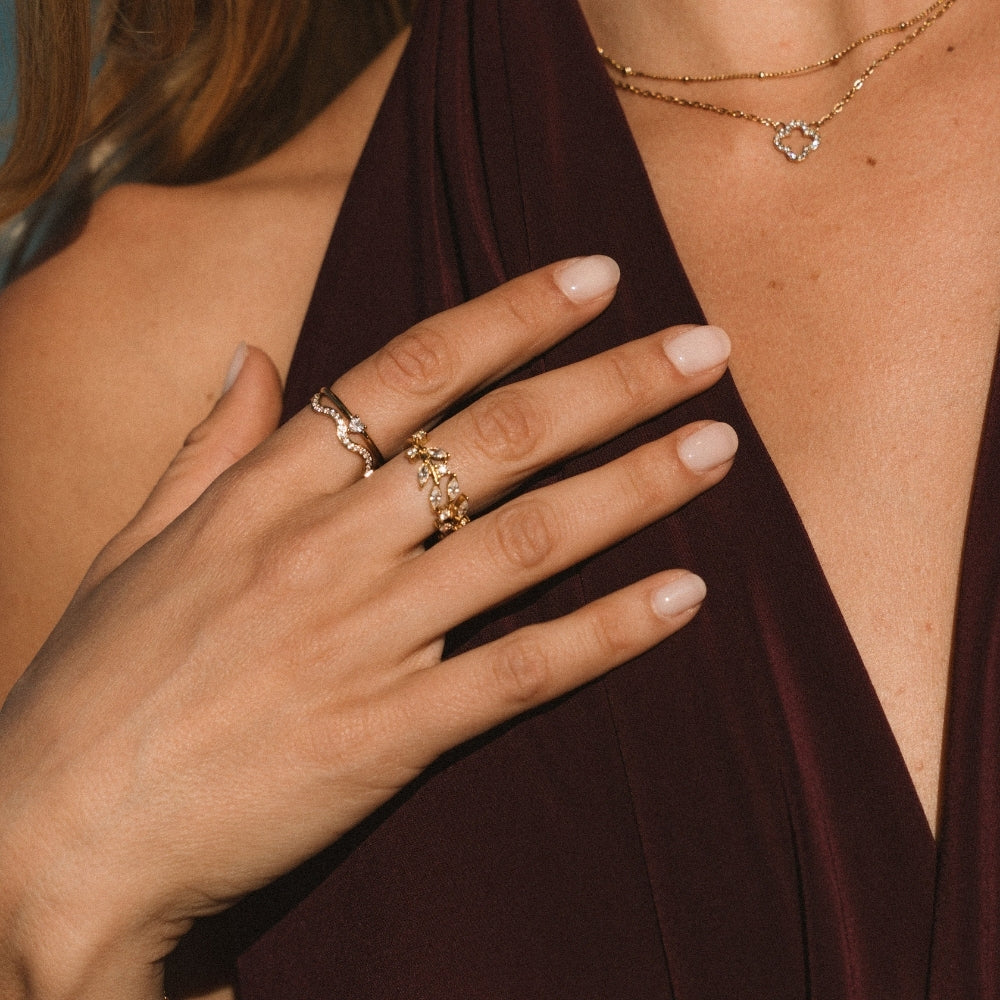 Anello in Vite di Cristallo in Oro 18K