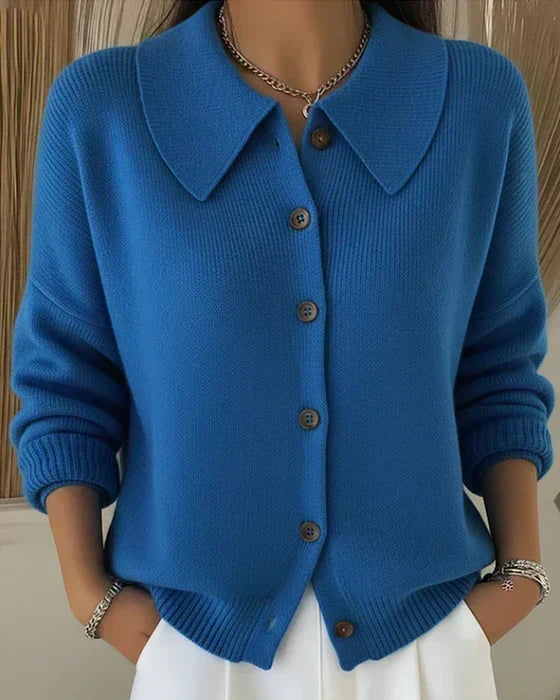 Cornelia | Cardigan con Colletto e Bottoni