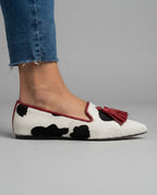 Mocassino Ginevra — Mucca Bianco e Nero, Nappine Rosse