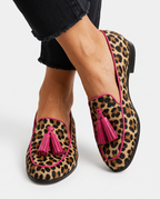 Mocassino Fiamma — Leopardo con Bordi e Nappine Fucsia