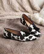 Mocassino Ginevra — Mucca Bianco e Nero, Nappine Nere